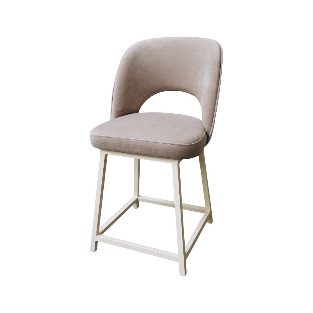 exim-bar-stool-beige-velvet-creme-metal Барний стілець Exim Bar із м'яким сидінням та ергономічною спинкою з отвором. Оббивка з велюру бежевого кольору, металевий каркас пофарбований у кремовий колір