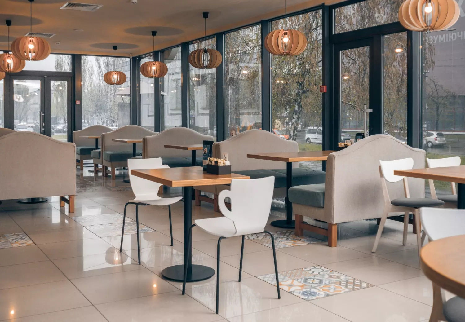меблі для кафе з takeaway меню